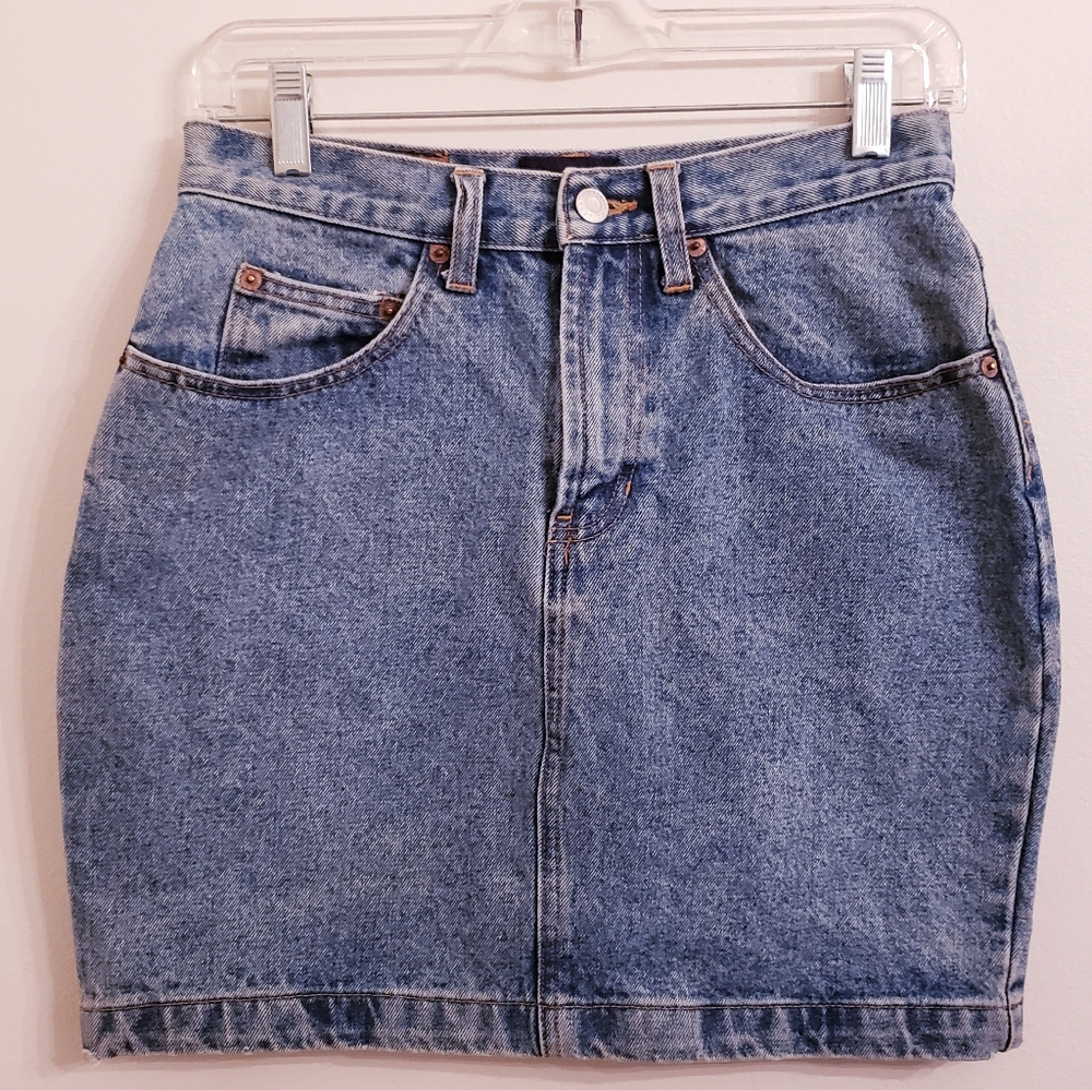 Gap jean skirt size 6